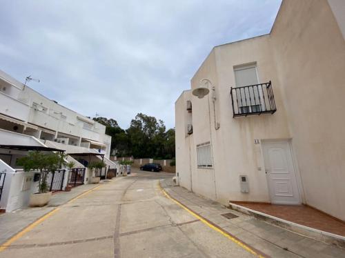 Fotografie z fotogalerie ubytování Duplex Barbados Aguamarga v destinaci Agua Amarga