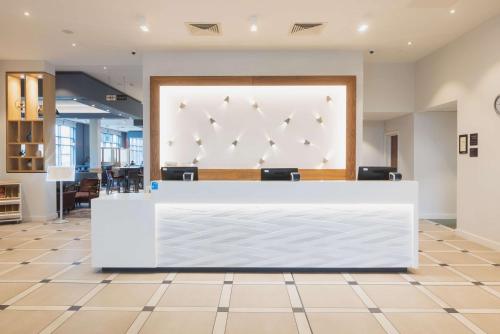Hilton Garden Inn Birmingham Airport Uk Image
