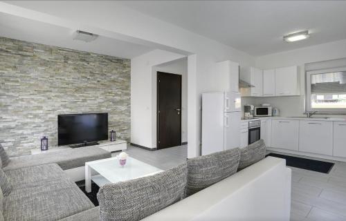Dapur atau dapur kecil di Villa Lara 2