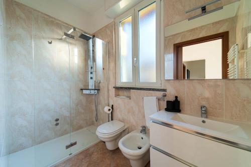Gallery image of Moonlight - Lecco Getaway in Lecco