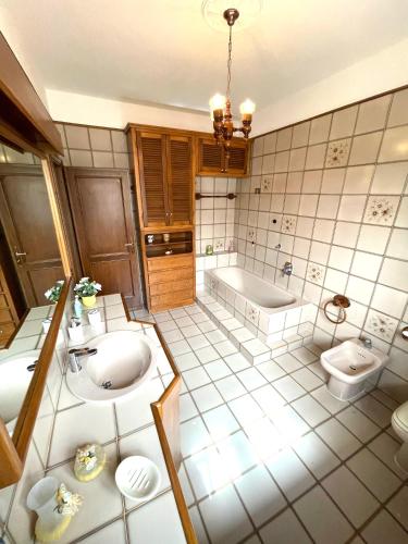 Ένα μπάνιο στο Casa dei Nonni