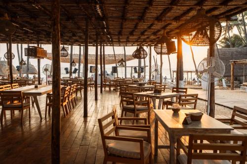 Ресторан / где поесть в Thalassa Beach Boutique Resort