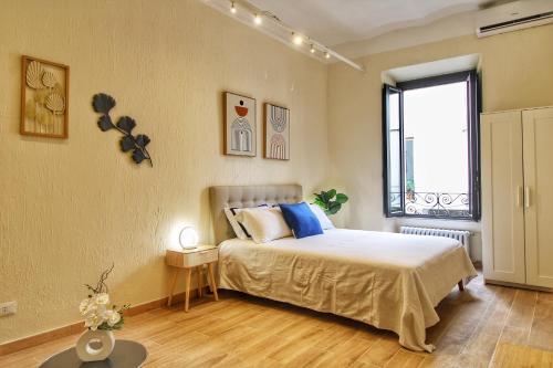 Lovely 2 Bedroom apartment by YourHost