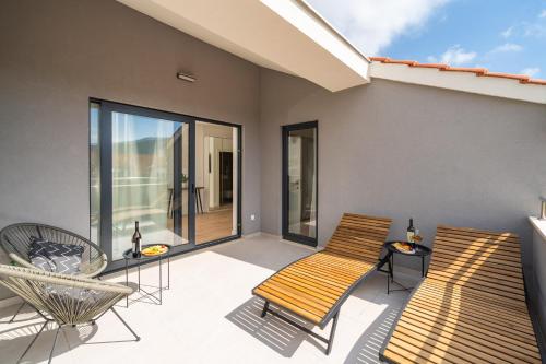 Gallery image of Olive Family house in Mlini