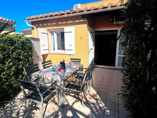 VILLAGE OCCITAN Magnifique T3 mezzanine proche plage Roquille Clim et Wifi Cap d'Agde