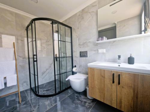 A bathroom at @Home Dalyan