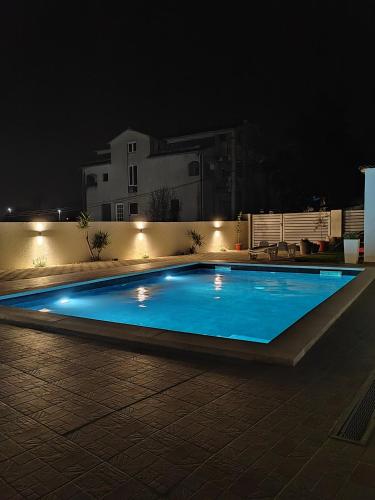 Apartments and pool Luminous