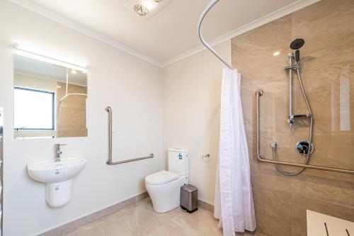 Koupelna v ubytování Whetu Whiti Apartment