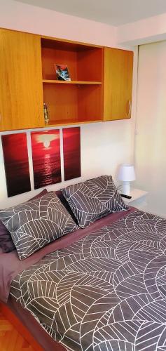 Zee Apartment