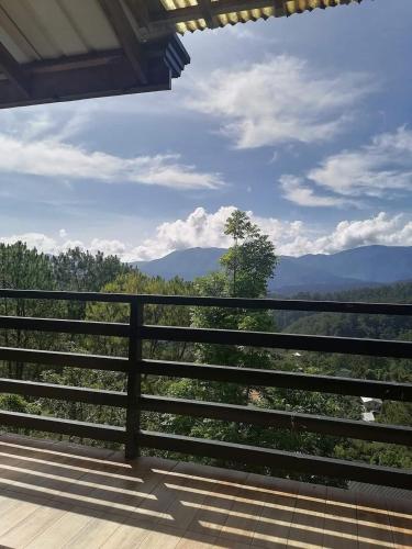 Φυσικό τοπίο κοντά σε αυτό το δωμάτιο σε οικογενειακή κατοικία