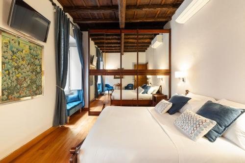 Monti Charming Amphora Apartment