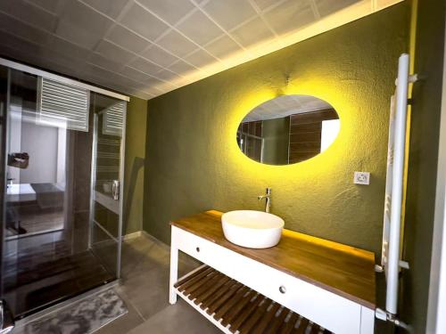 Et badeværelse på 109-Luxury Ankara Downtown Home