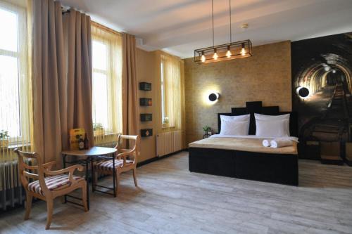 Posteľ alebo postele v izbe v ubytovaní Apartament ZłotyPociąg przy Zamkowej w Wałbrzychu