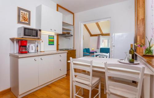 Awesome Apartment In Krk With House Sea View