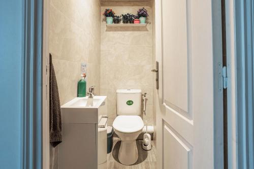 Paris my home, GF, AIR COND, 2 SHOWERS, 2 WC photo 33