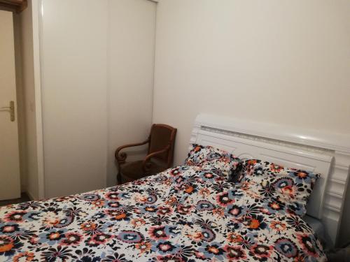 Photo de la galerie de l'établissement Appartment with garden - Chaville, à Chaville