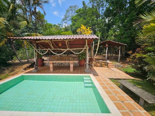 Galería fotográfica de Villa Thuja, 3B, place for a relaxing getaway en Nances