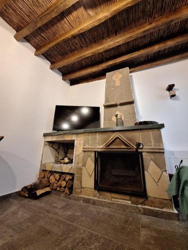 Μια τηλεόραση ή/και κέντρο ψυχαγωγίας στο Jennas House