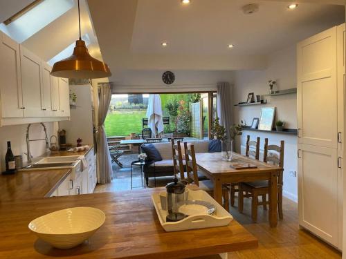 Gallery image of Gorgeous Victorian home near Henley on Thames in Wargrave