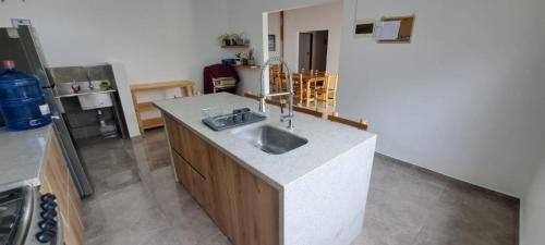 Кухня или мини-кухня в Las Fragatas Casa Hotel Eventos para 40 personas
