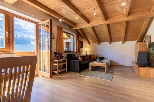 Χώρος καθιστικού στο Ferienwohnung am Zehenthof
