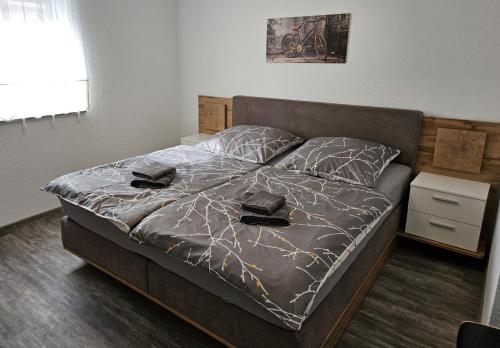 מיטה או מיטות בחדר ב-Flat11 4-Zi Wohnung Messe Karlsruhe