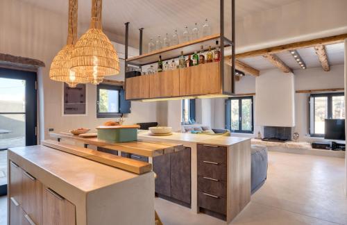 Gallery image of Einzigartige Villa in Paros mit Jacuzzi und Strandzugang in Molos Parou