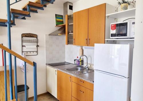 Apartments by the sea Baska, Krk - 22895