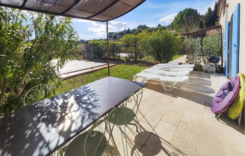 Κήπος έξω από το Awesome Home In Saint-Laurent-De-La-Ca