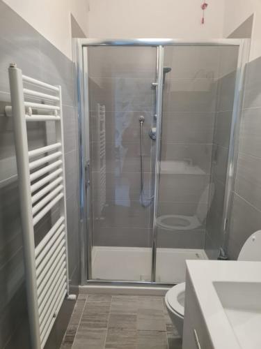 Ένα μπάνιο στο Perla B&B