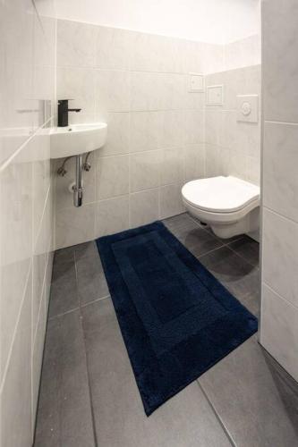 Second District Charming Flat