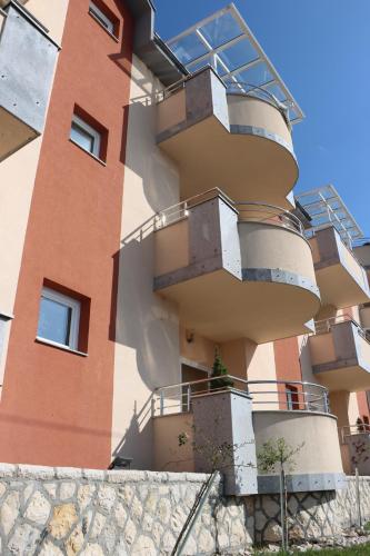 アパートメントが所在する建物