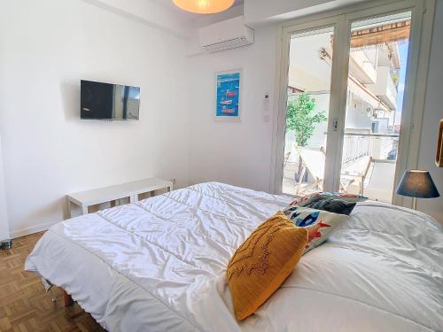 1 bedroom Velasquez, 5 mins from Croisette balcony AC 244