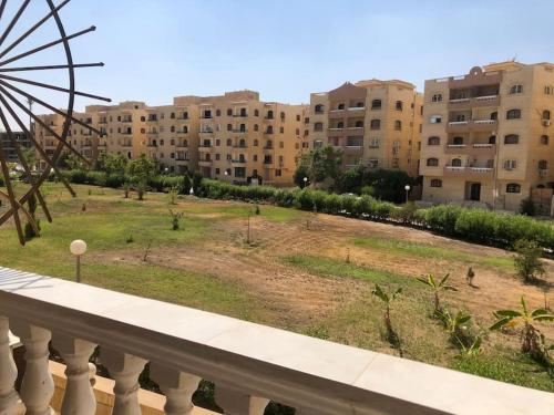 Gallery image of Apartment in Gardenia compound in Madīnat Sittah Uktūbar