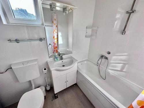 Koupelna v ubytování Gemini Apart