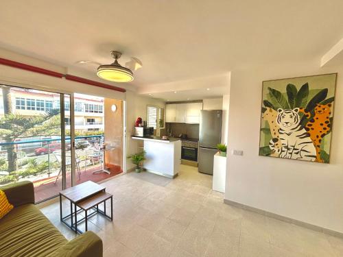 Sunny terraced flat in Corralejo center