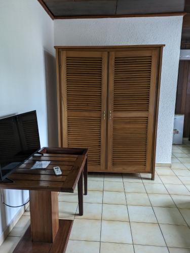 TV/Unterhaltungsangebot in der Unterkunft Foyer du Marin - Deutsche Seemannsmission Douala