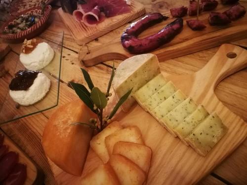 Φαγητό σε αυτή η παραθεριστική κατοικία ή κάπου εκεί κοντά