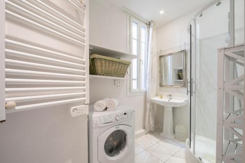 Foto Appartement Picasso - Old Town Antibes - Happy Rentals 6