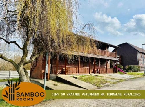 Bamboo Rooms