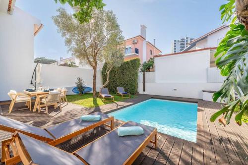 Gallery image of Casa Rosário - Three Bedroom Villa with Private Pool in Cascais