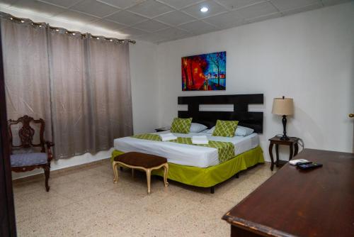 Suites & Apartments San Benito - Zona Rosa