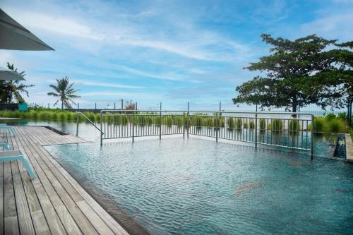 Ocean Point Beachfront Residences - Apartment A1