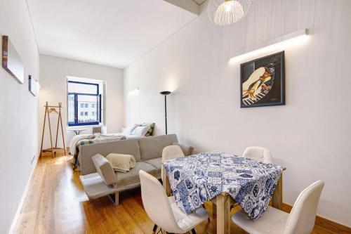 Foto Apartamento no Canal no Centro de Aveiro Localização Premium & Zona Animada 4