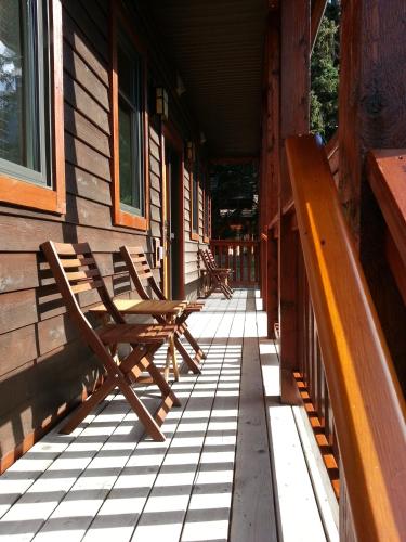 Banff Bear Bed & Breakfast – Photos 3