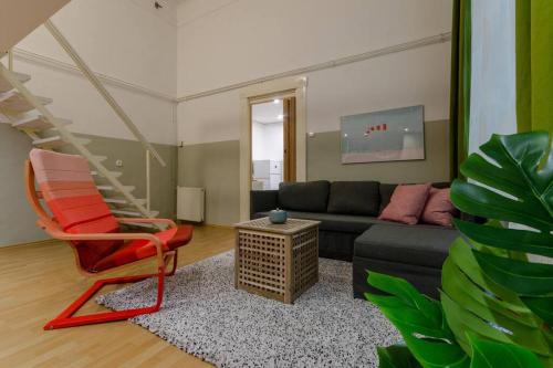 DE LUX Studio Apartment In Historical Quarters 1077 Budapest, 8 Wesselényi utca kép - 3