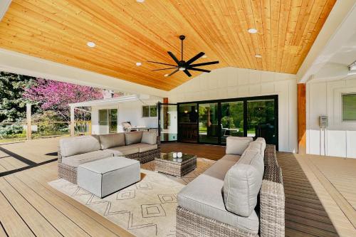 Gallery image of Riverfront Oasis in Salyer