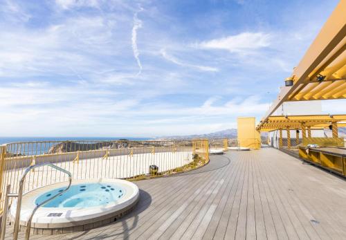 Intempo Luxury Sky Resort and Spa by Kitti