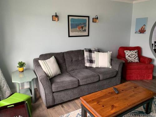 Gambar di galeri bagi Harry’s House in Heart’s Delight, NL di Hearts Delight