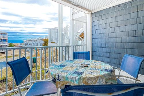 Μπαλκόνι ή βεράντα στο Sunspot Condo --- 2 McKinley Ave, Unit 103